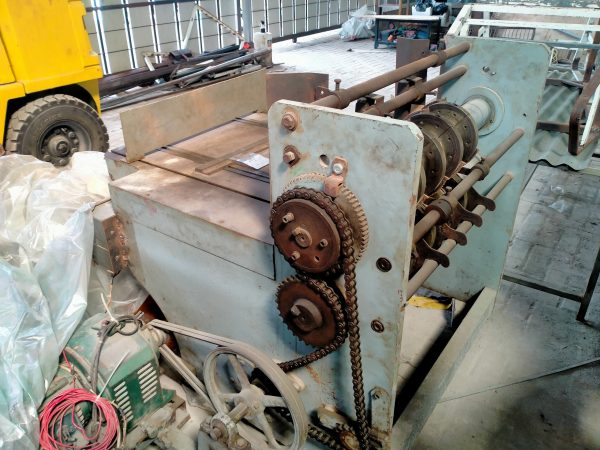Mesin rotary kardus uk 120 cm